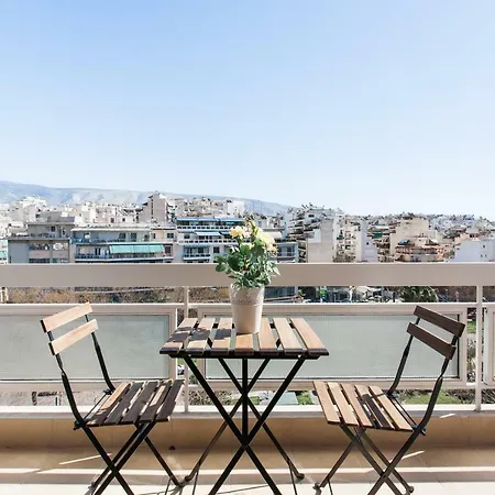 Museum Of Modern Art In Apartment, Next To Metro Suggrou Fix, Walk To Acropolis