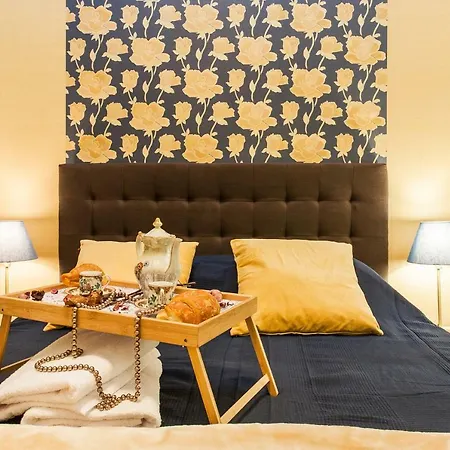 Museum Of Modern Art In Apartment, Next To Metro Suggrou Fix, Walk To Acropolis *
